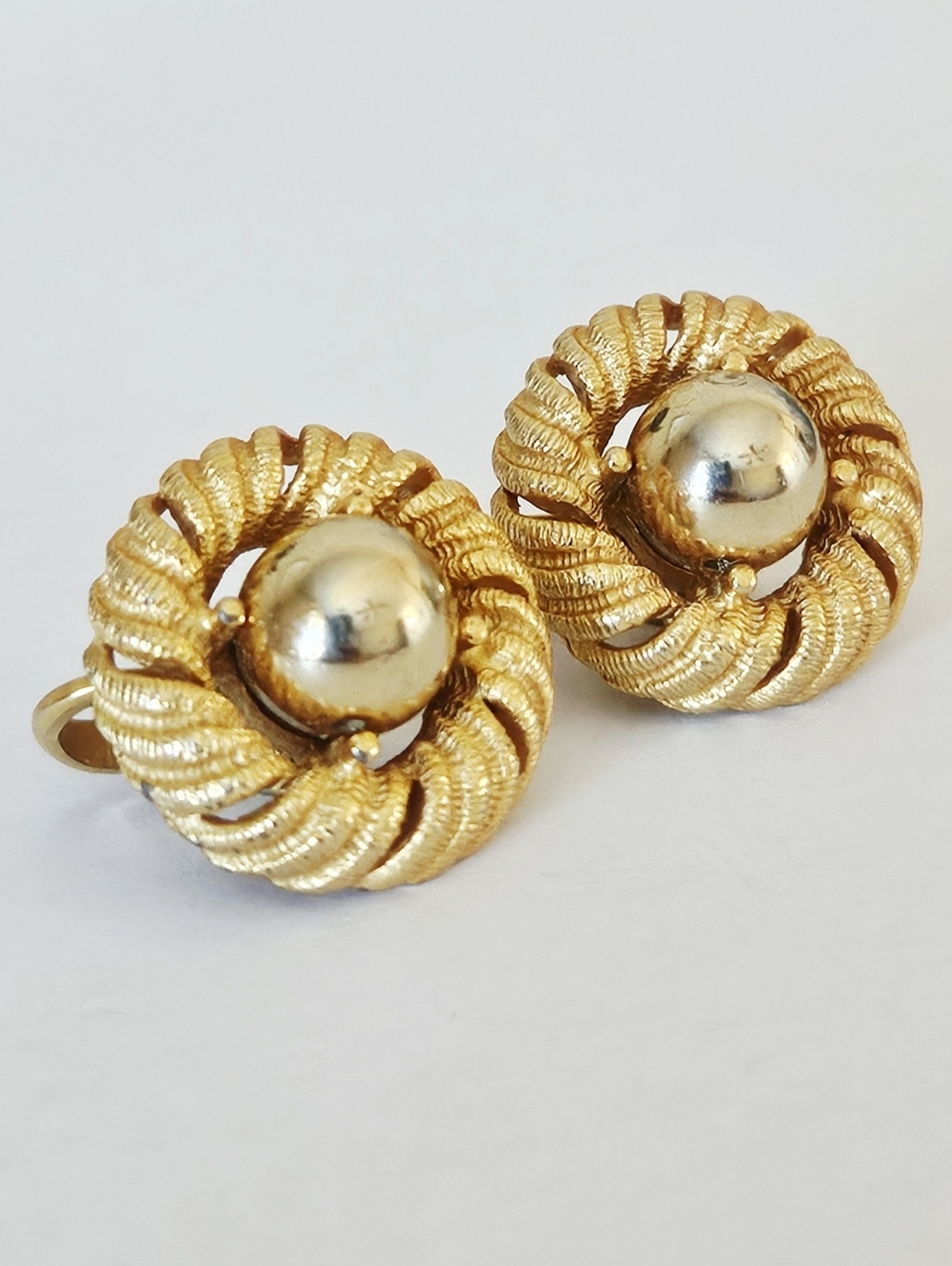 Vintage Trifari 60’s Gold Tone Clip on Earrings Swirl Ball